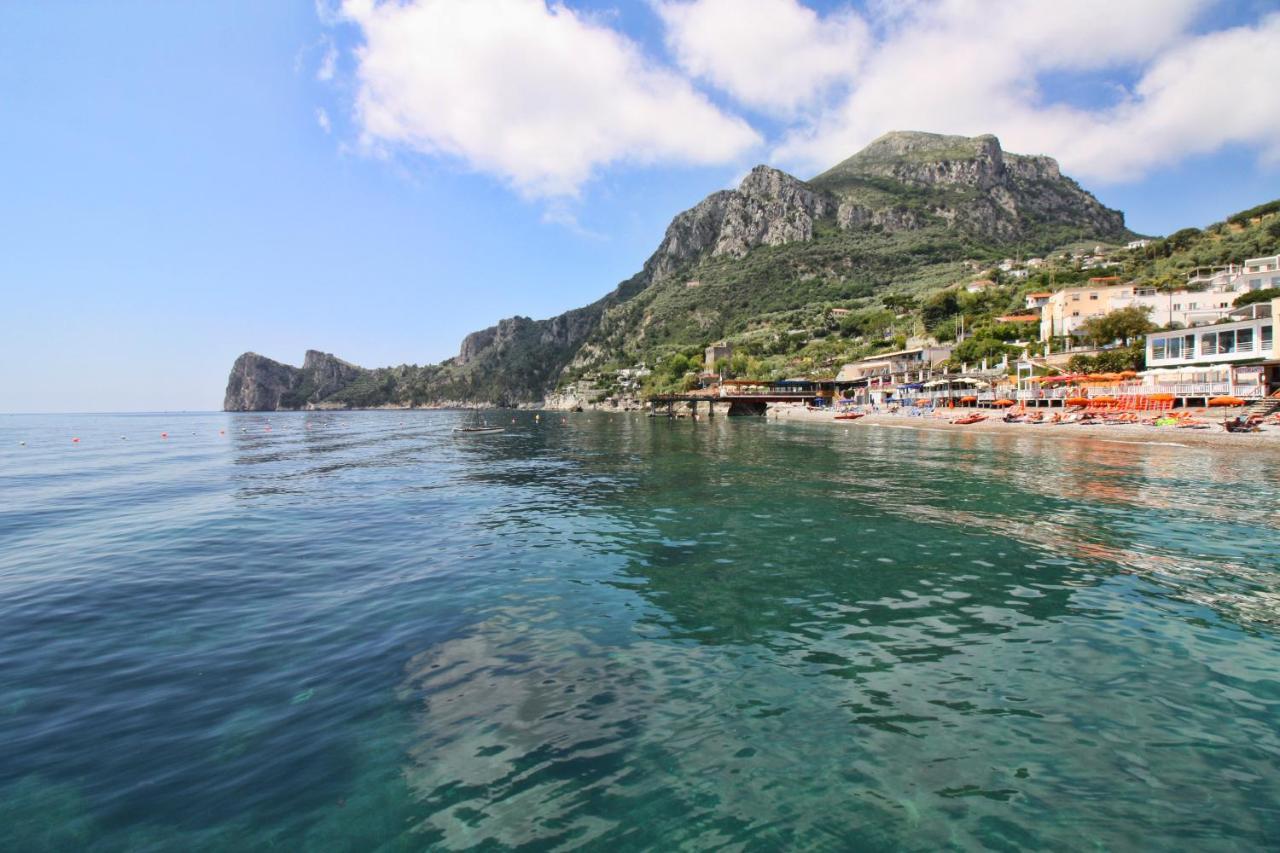 Апартаменти Mimi Sul Mare Масса-Лубренсе Екстер'єр фото
