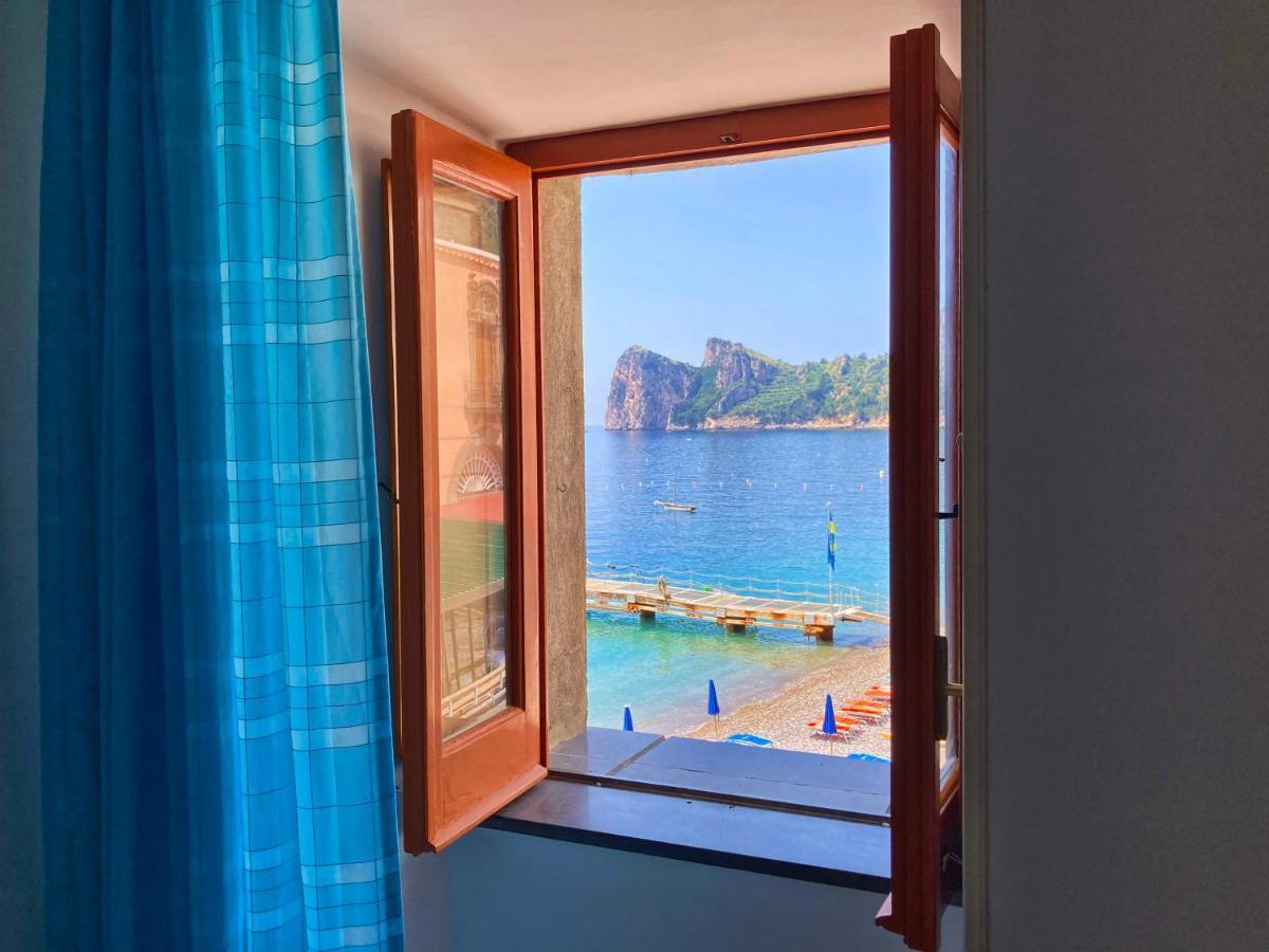 Апартаменти Mimi Sul Mare Масса-Лубренсе Екстер'єр фото