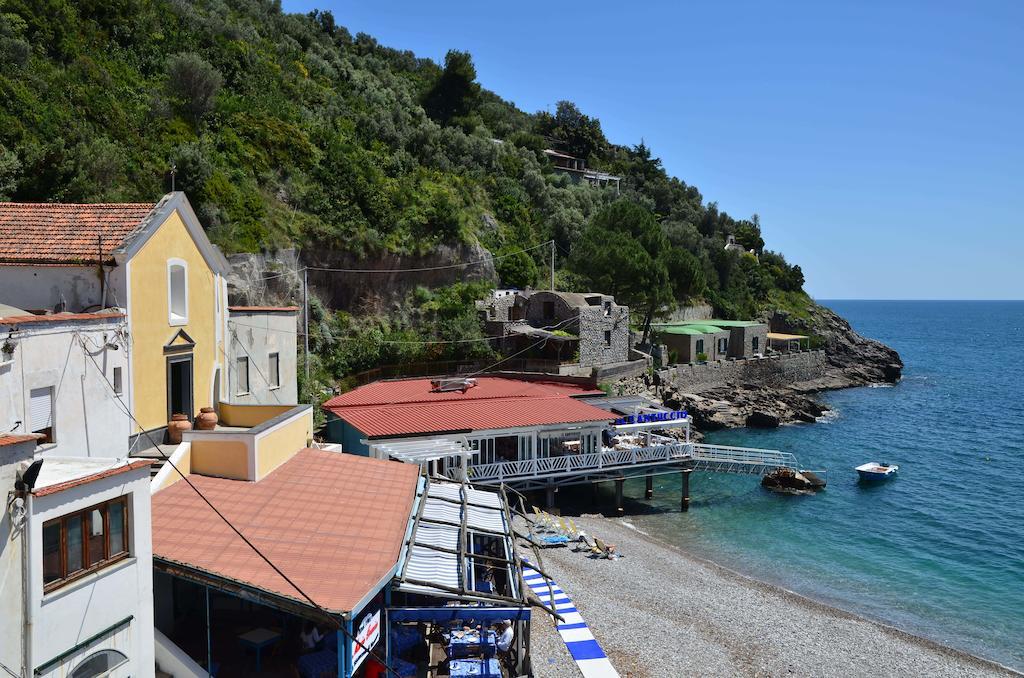 Апартаменти Mimi Sul Mare Масса-Лубренсе Екстер'єр фото